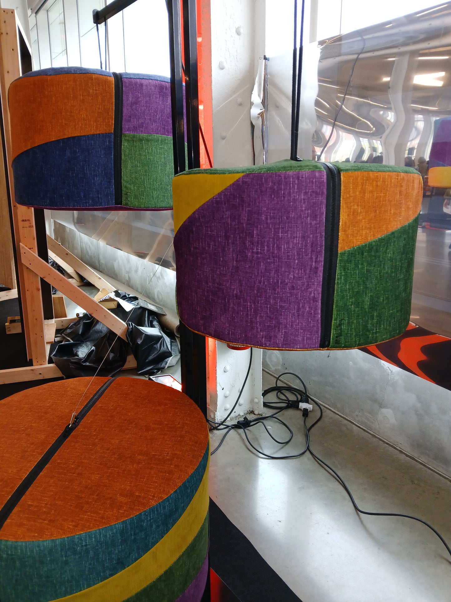 COLORAMA - New Concept, Acoustic Suspensions